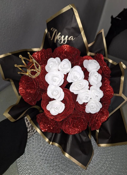 💕Personalized DIY Glittery Eternal Rose Bouquet with Initial